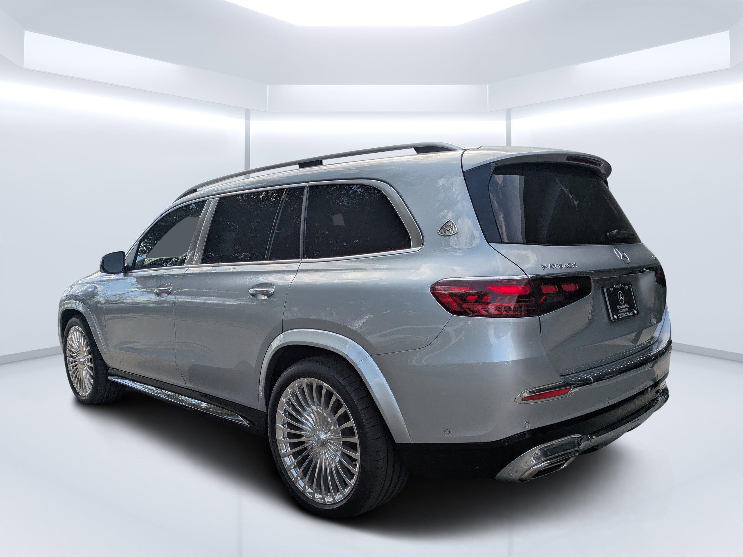 Mercedes-Benz Gls Suv Maybach 600 With Navigation & Awd - Thumbnail 10