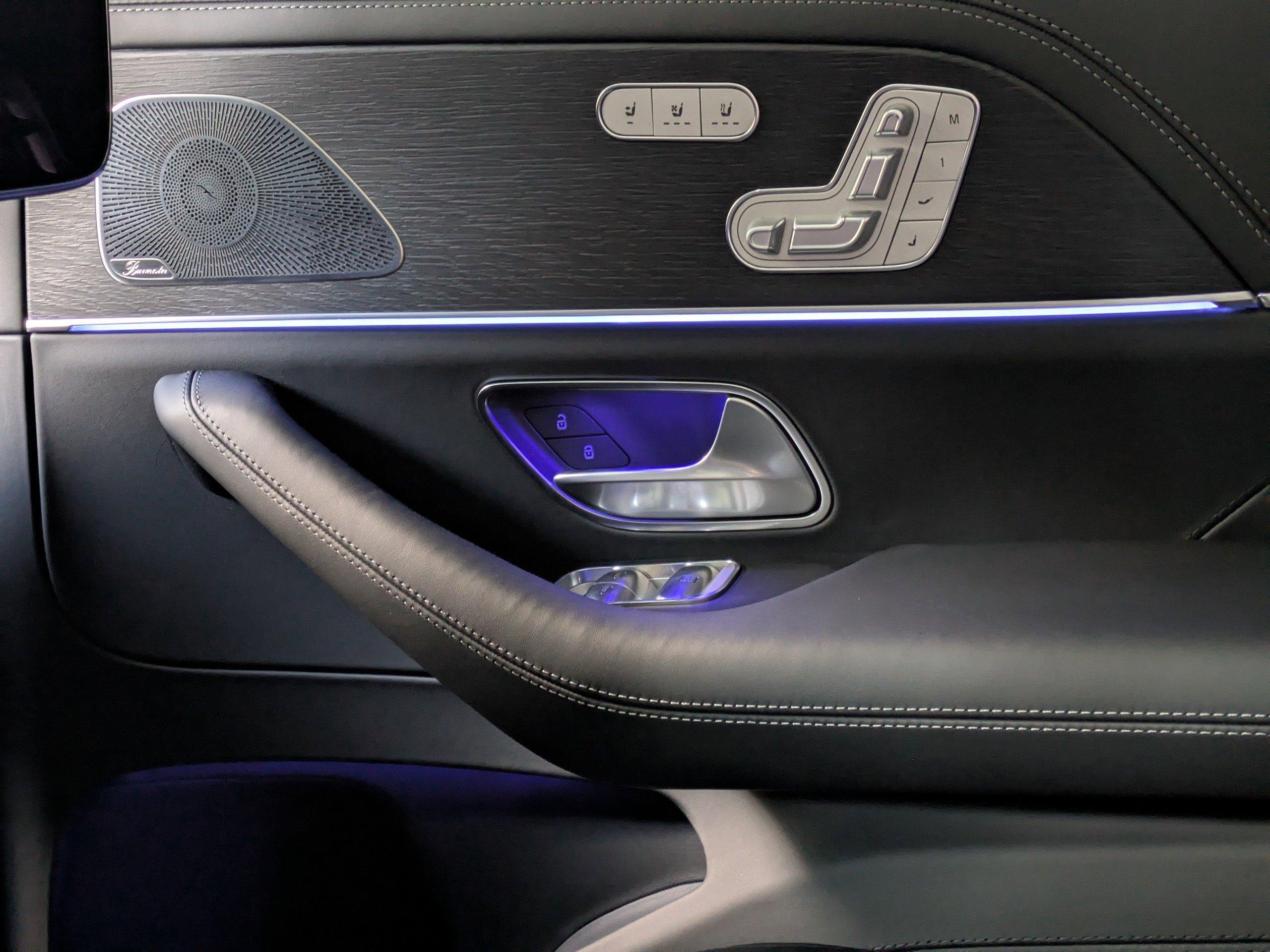 Mercedes-Benz Gls Suv Maybach 600 With Navigation & Awd - Thumbnail 17