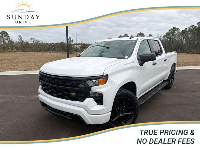 Chevrolet Silverado 1500 CUSTOM - View 1