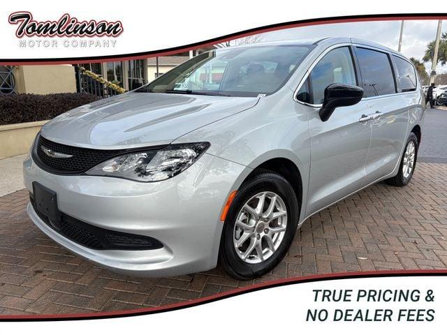 Chrysler VOYAGER LX - View 1