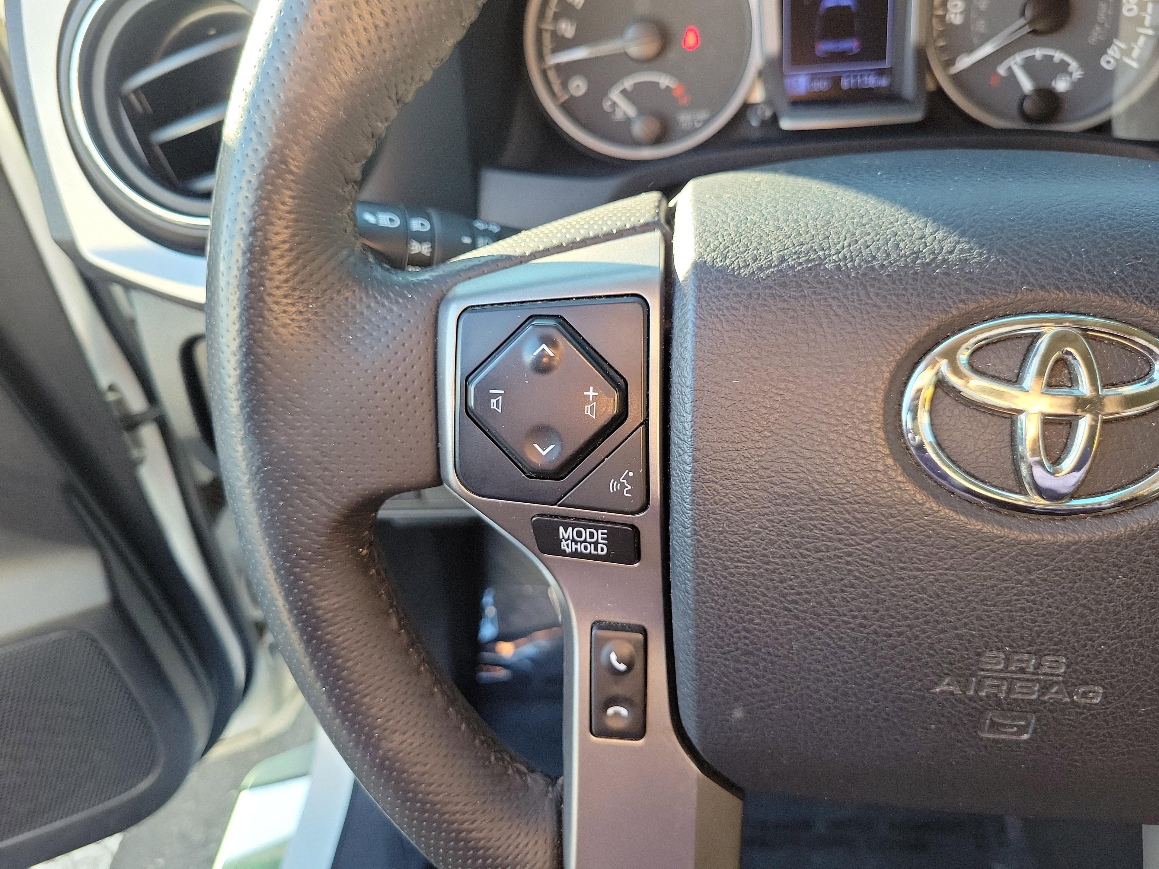 Toyota Tacoma 2Wd Sr5 Rwd Crew Cab - Thumbnail 16