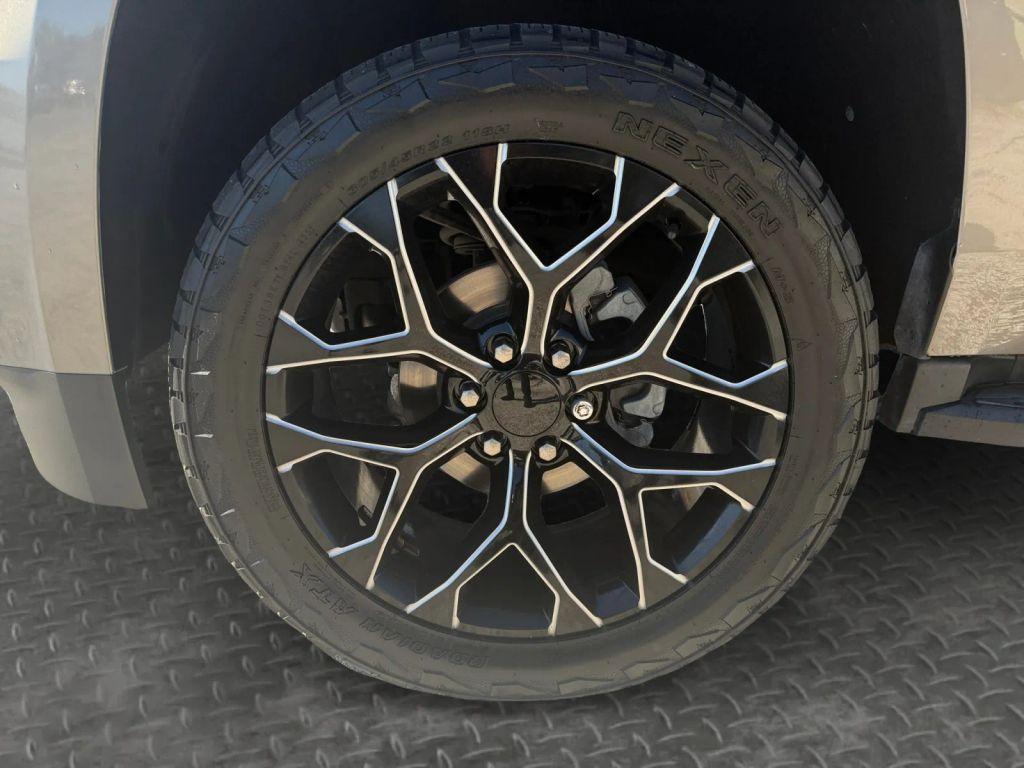 Chevrolet Suburban For Sale In Gainesville, Fl | Best Deals Auto Llc - Thumbnail 11