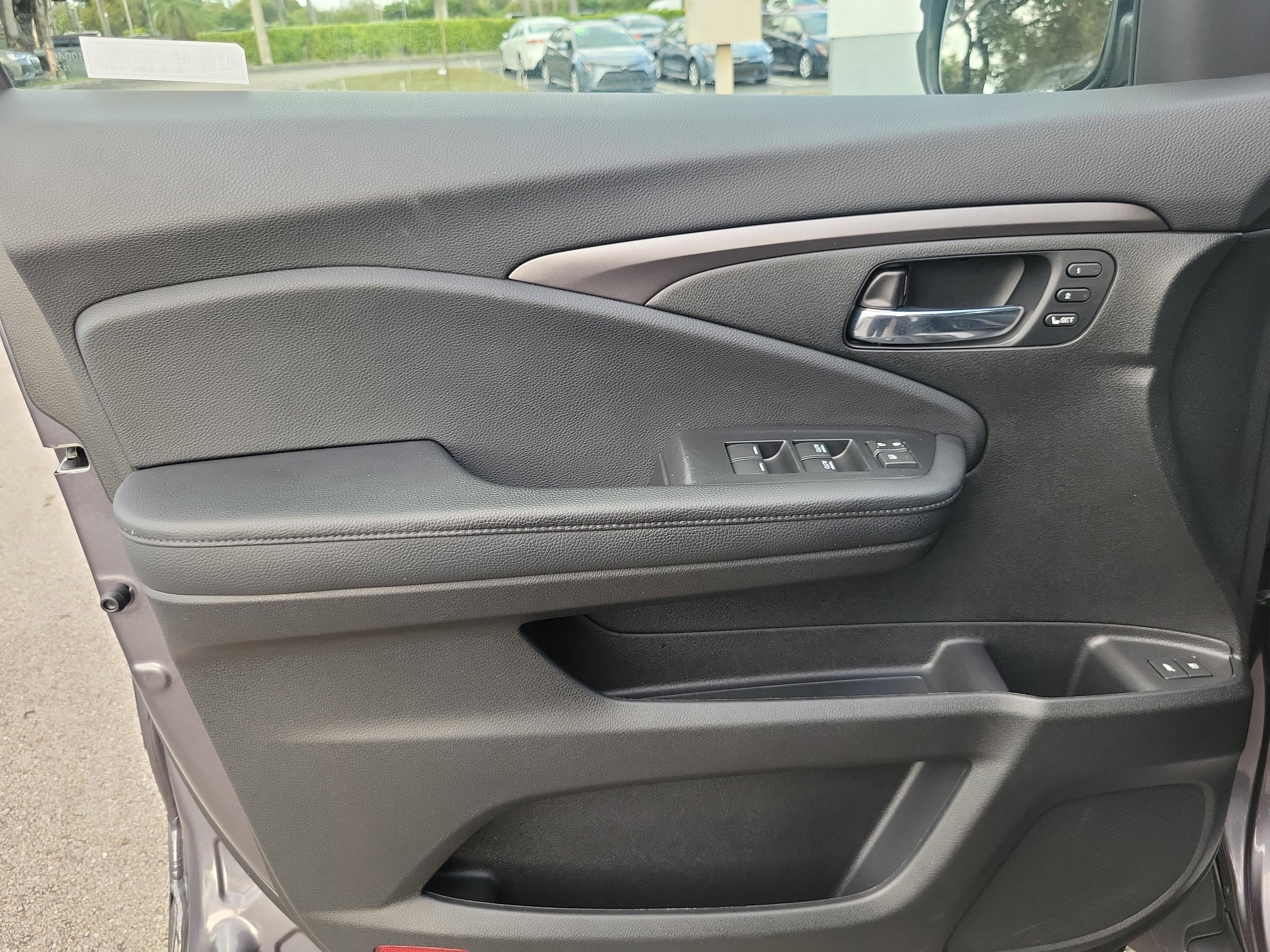 Honda Pilot Special Edition Fwd - Thumbnail 15