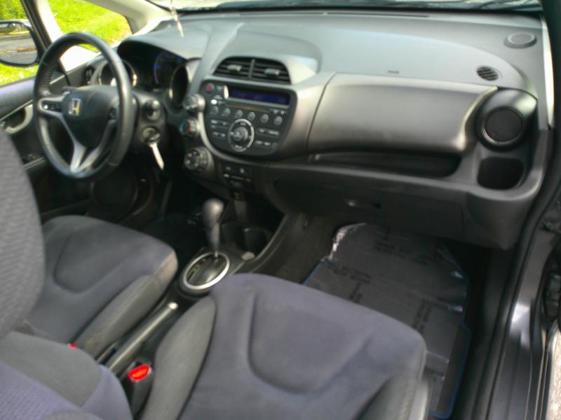 Honda Fitsport 5-Speed At - Thumbnail 18