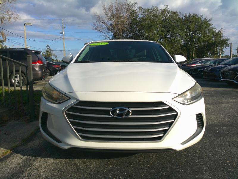 Hyundai Elantrase 4D Sedan - Thumbnail 3