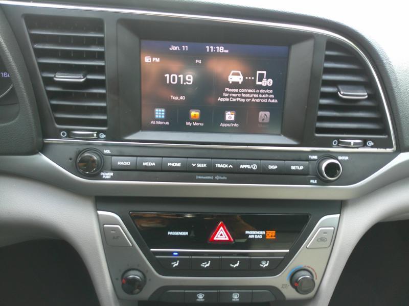 Hyundai Elantrase 4D Sedan - Thumbnail 16