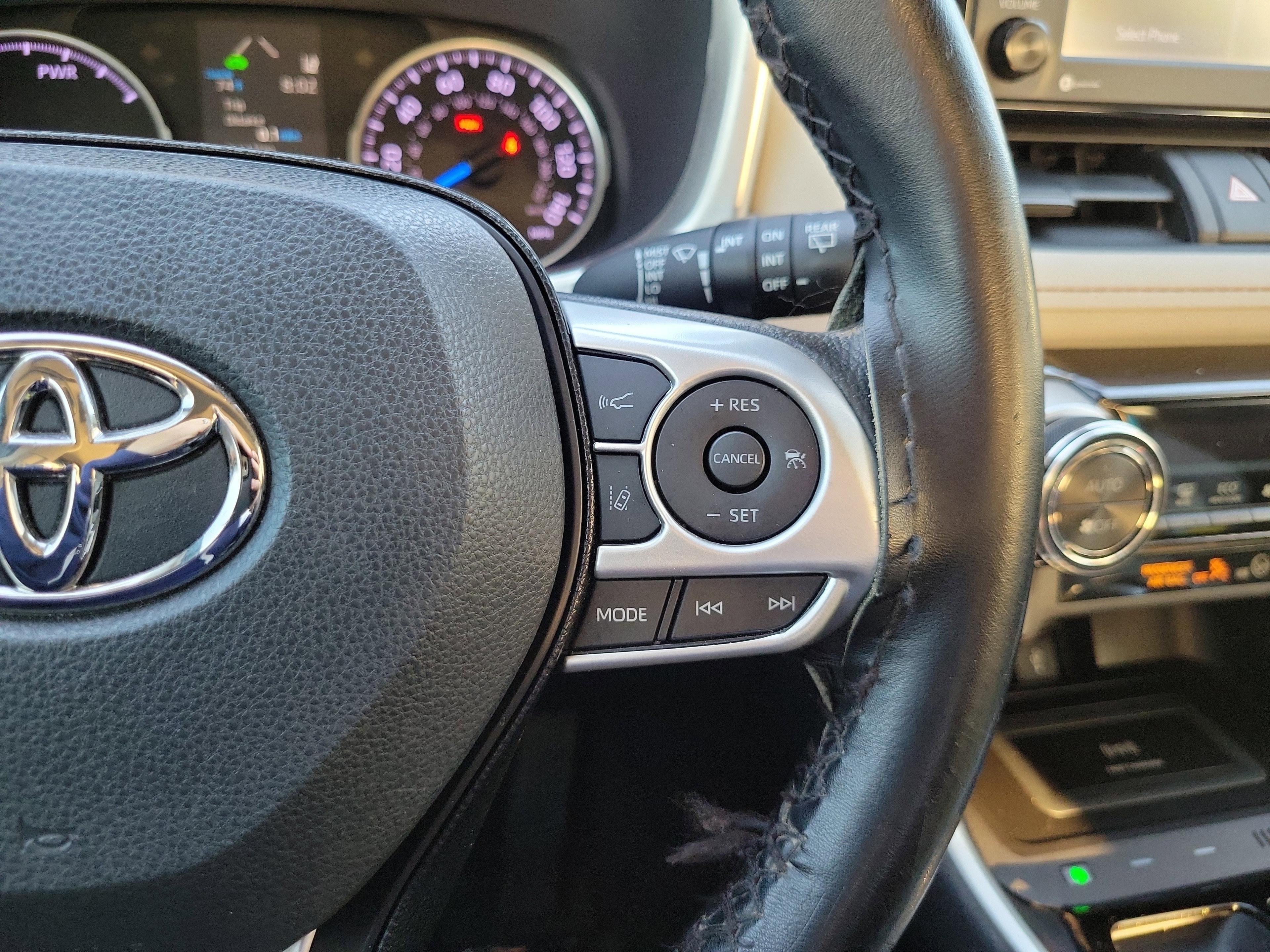 Toyota Rav4 Hybrid Xle Awd - Thumbnail 18