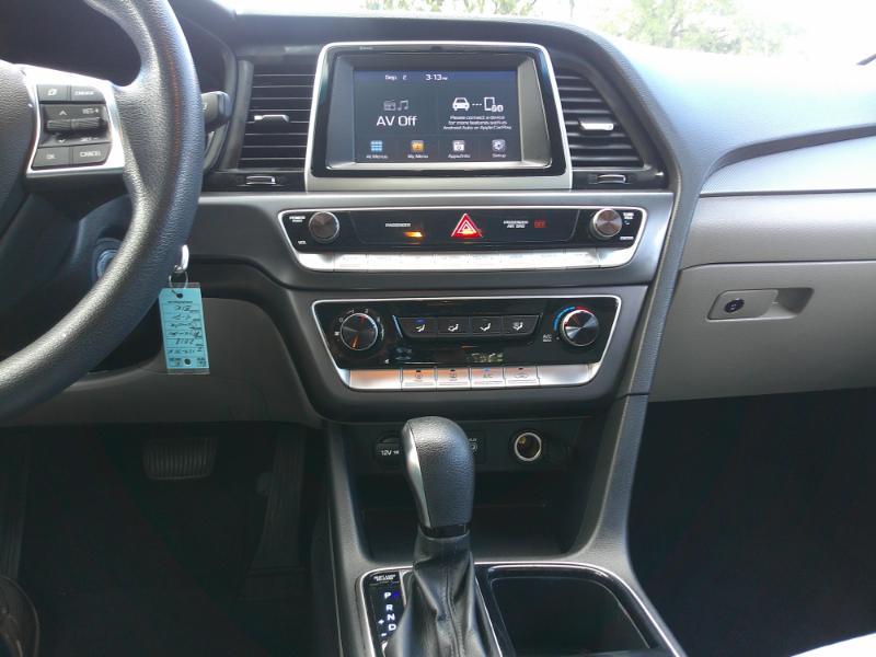 Hyundai Sonatase - Thumbnail 15