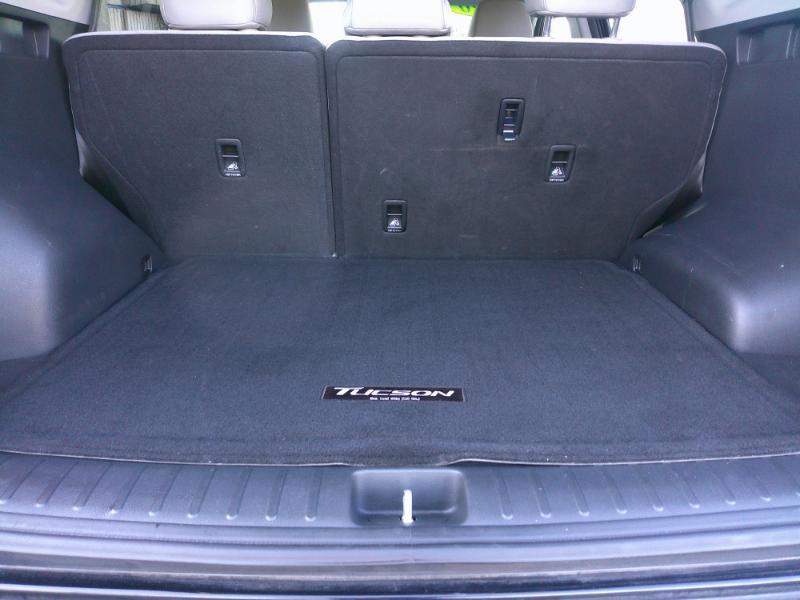 Hyundai Tucsonvalue 4D Suv Fwd - Thumbnail 9