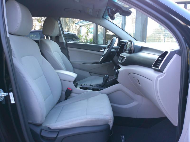 Hyundai Tucsonvalue 4D Suv Fwd - Thumbnail 19