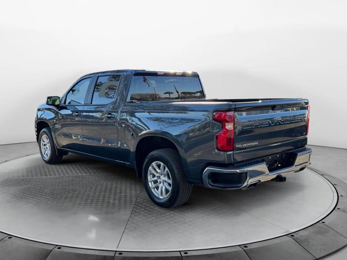 Chevrolet Silverado 1500 Crew Cab Lt Pickup 4D 5 3/4 Ft - Thumbnail 9