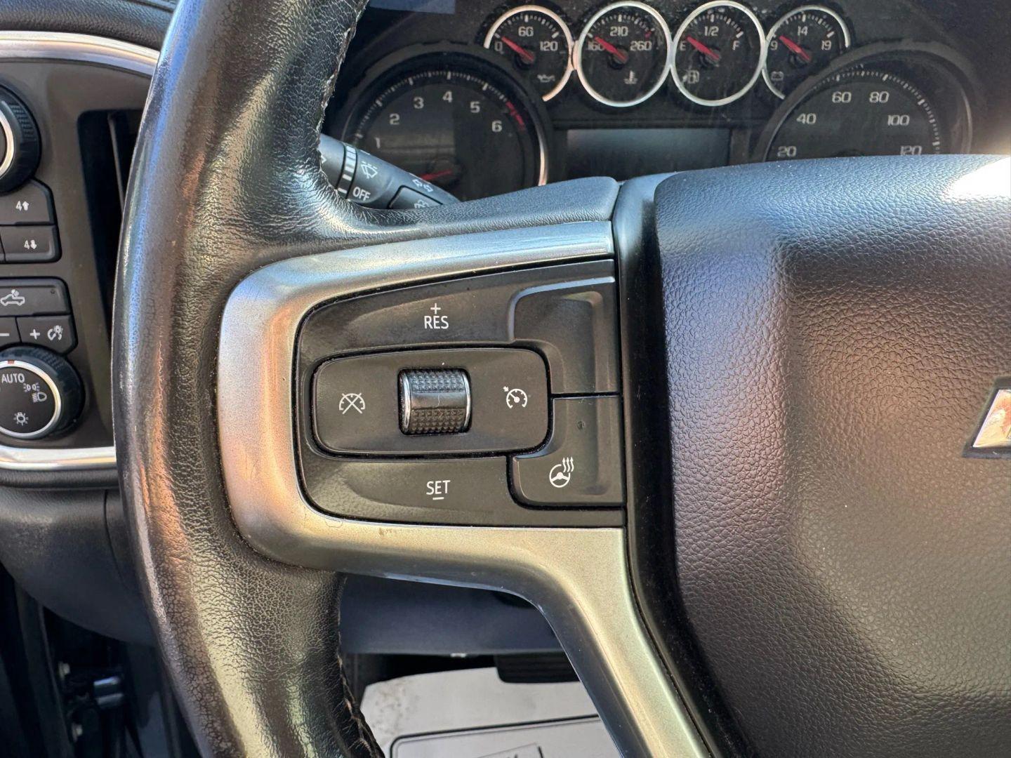 Chevrolet Silverado 1500 Crew Cab Lt Pickup 4D 5 3/4 Ft - Thumbnail 20