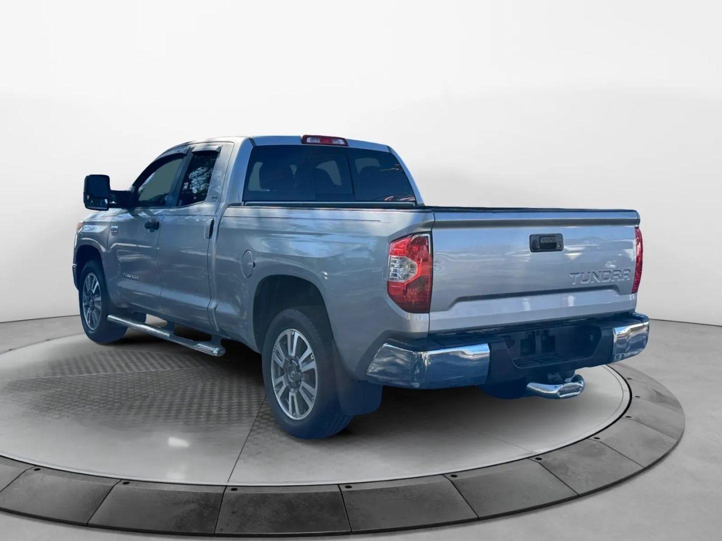 Toyota Tundra Double Cab Sr5 Pickup 4D 6 1/2 Ft - Thumbnail 9