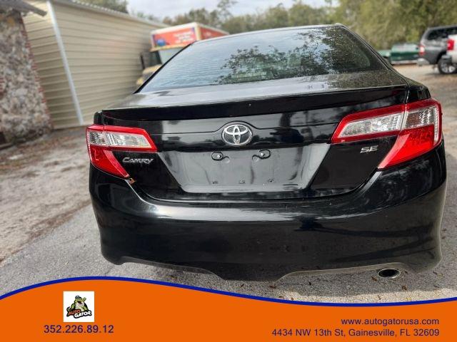 Toyota CAMRY - Thumbnail 3