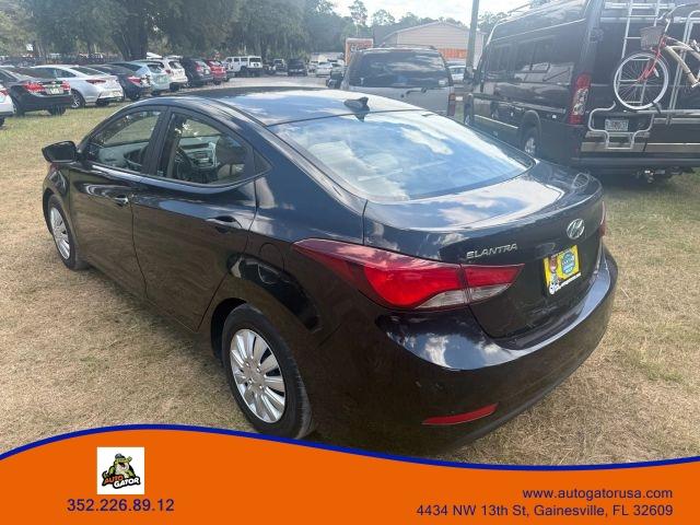 Hyundai ELANTRA - Thumbnail 5