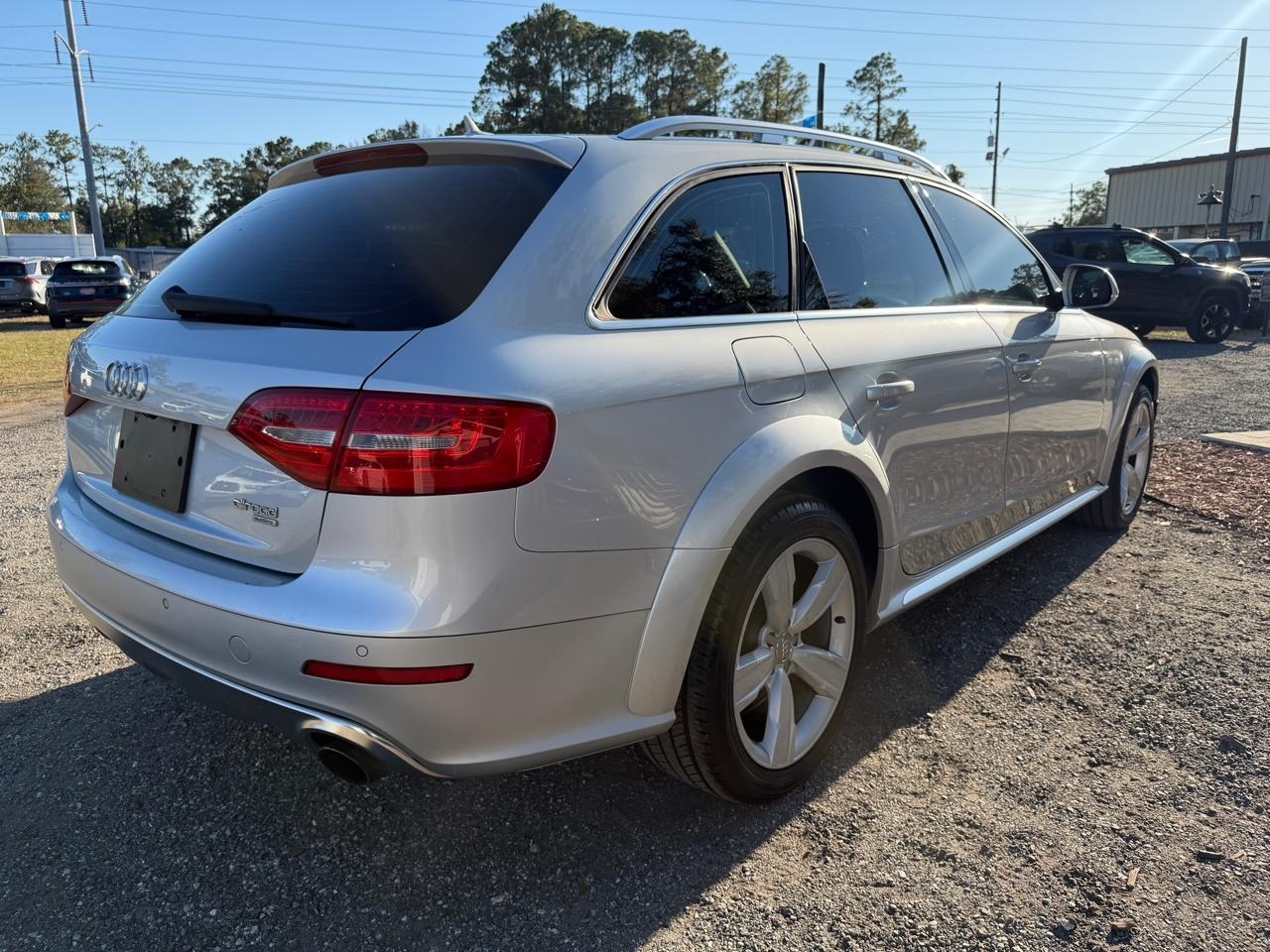 Audi Allroadpremium Plus 4D Wagon Qtro 2.0T - Thumbnail 5