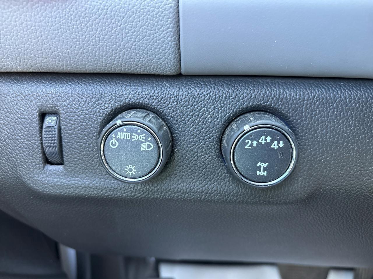 Chevrolet Coloradowork Truck Crew Cab Short Box 4Wd - Thumbnail 19