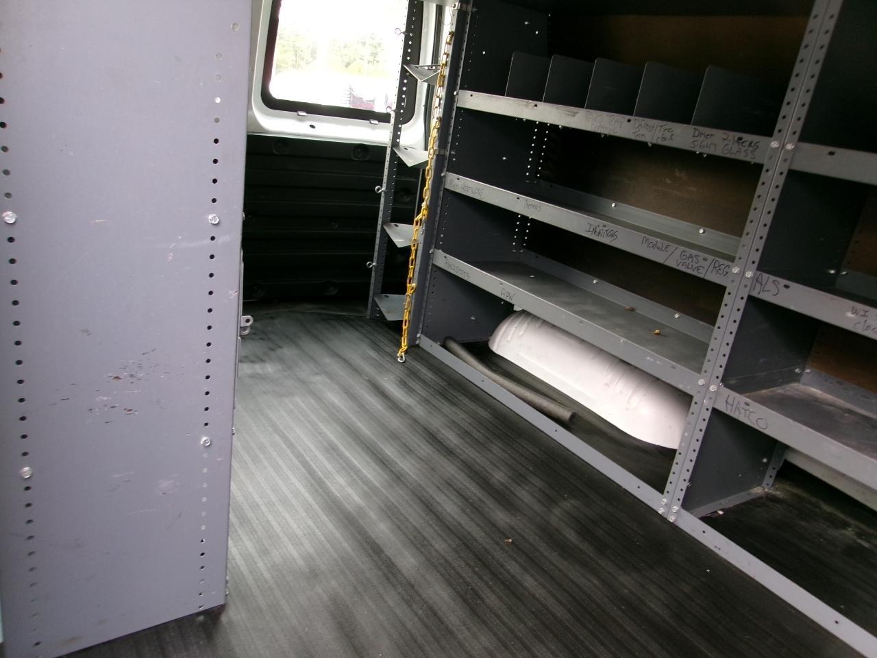 Chevrolet Express2500 Cargo - Thumbnail 16