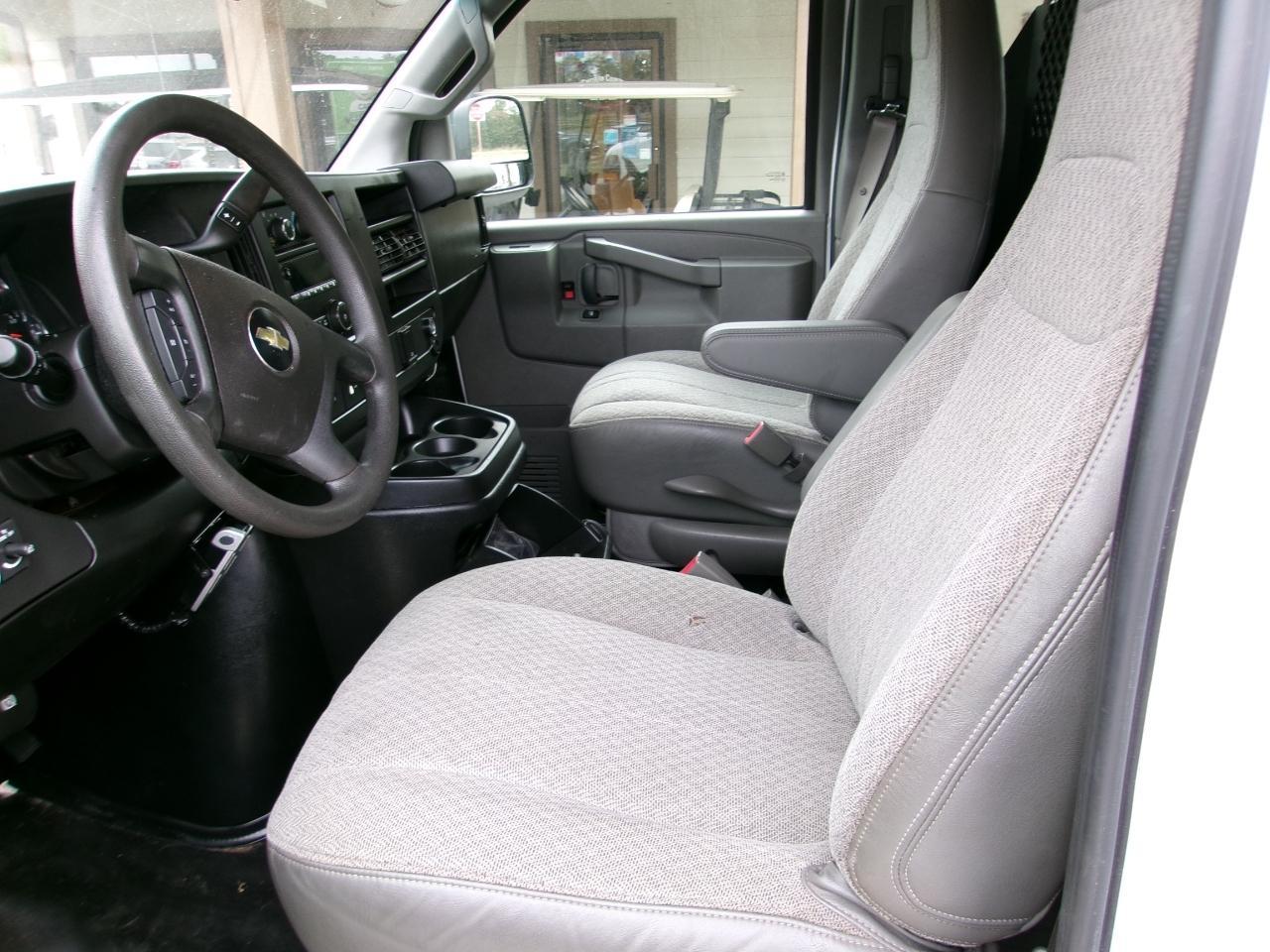 Chevrolet Express2500 Cargo - Thumbnail 11