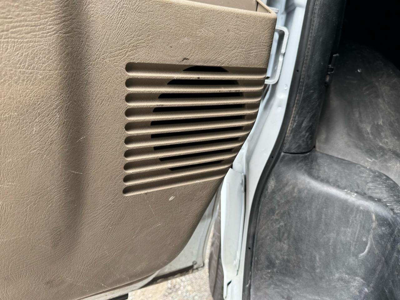 Chevrolet Express2500 Cargo - Thumbnail 18