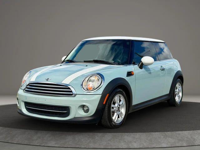 MINI Hardtop - View 1