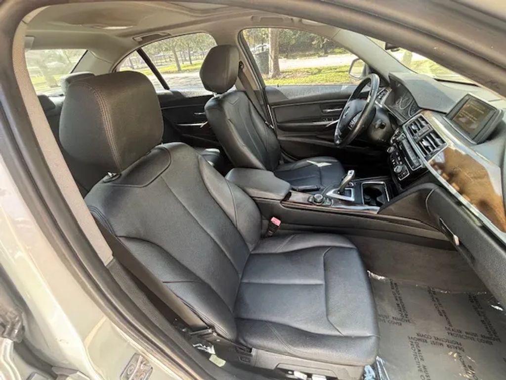 BMW 3 Series - Thumbnail 17