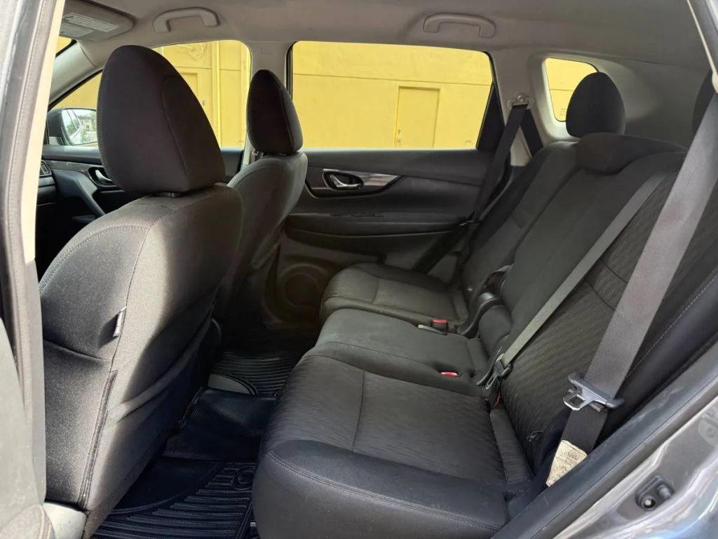 Nissan Rogue - Thumbnail 16
