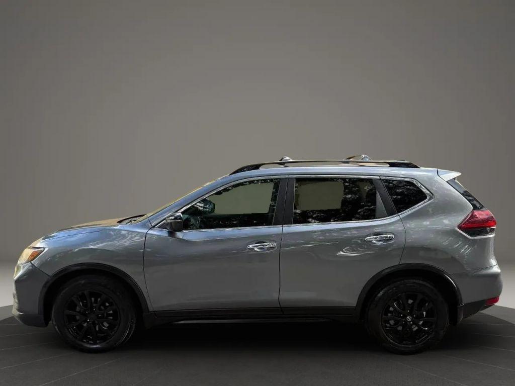 Nissan Rogue - Thumbnail 10