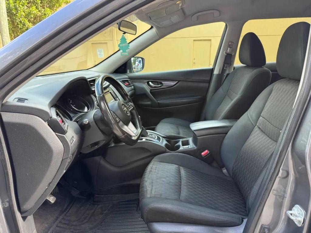 Nissan Rogue - Thumbnail 15