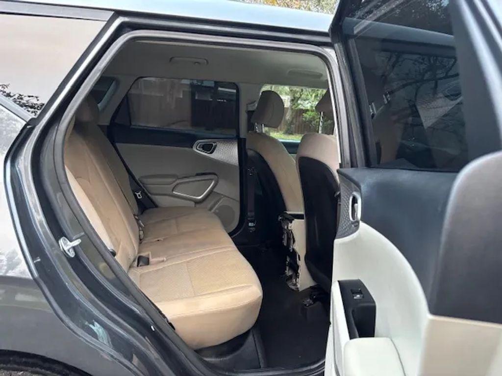 Kia Soul - Thumbnail 13
