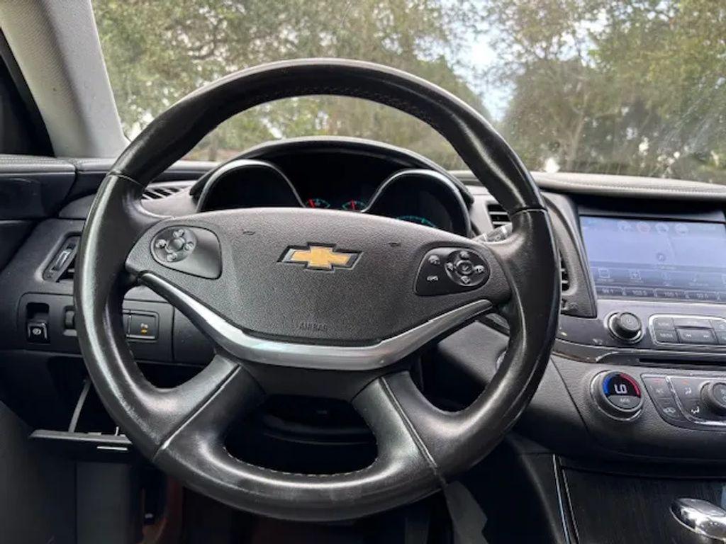 Chevrolet Impala - Thumbnail 20