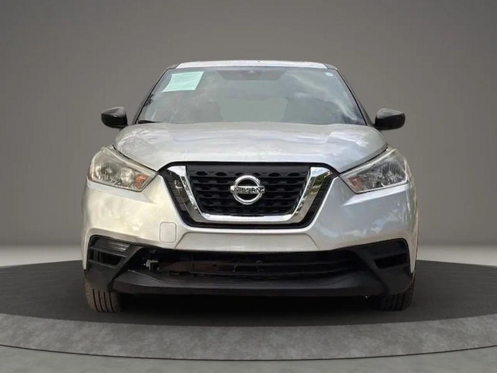 Nissan Kicks - Thumbnail 4