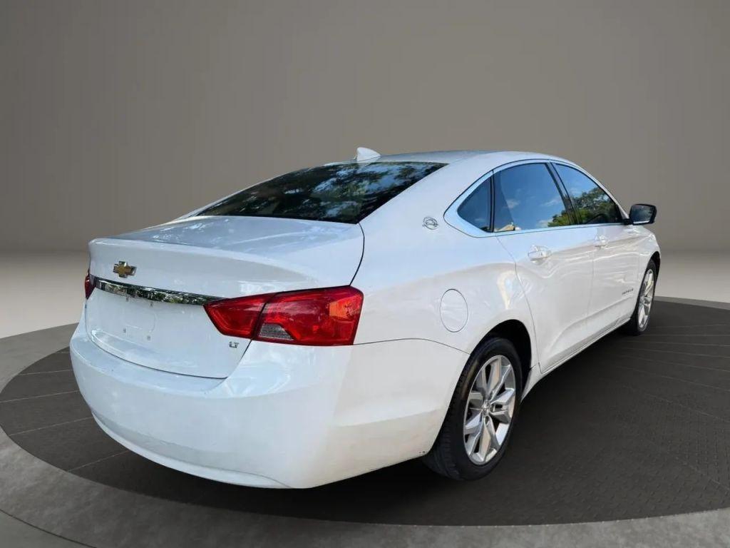 Chevrolet Impala - Thumbnail 8