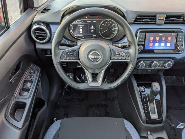 Nissan Versa Sv - Thumbnail 13