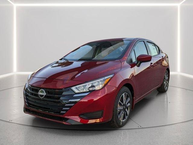 Nissan Versa Sv - Thumbnail 9