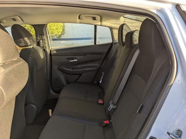 Nissan Sentra S - Thumbnail 13