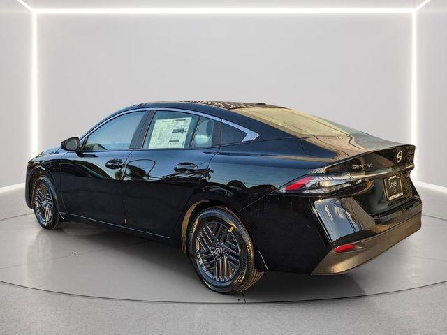 Nissan Sentra Sv - Thumbnail 4