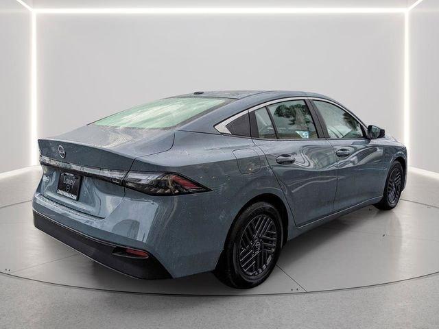 Nissan Sentra Sv - Thumbnail 6