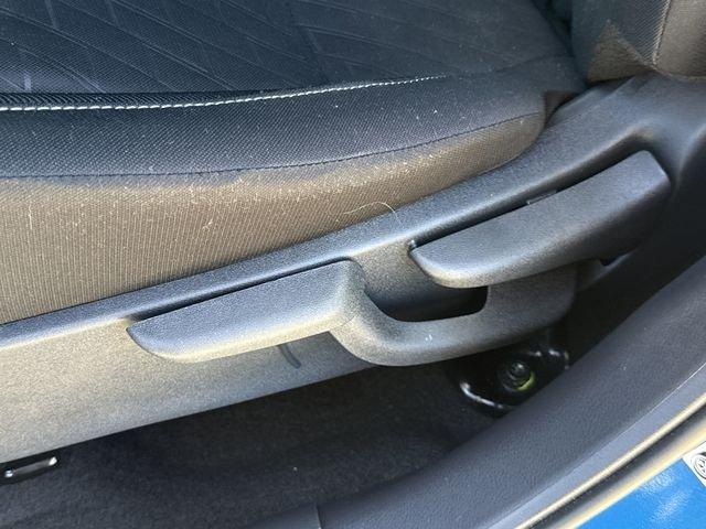 Nissan Kicks Sv - Thumbnail 17