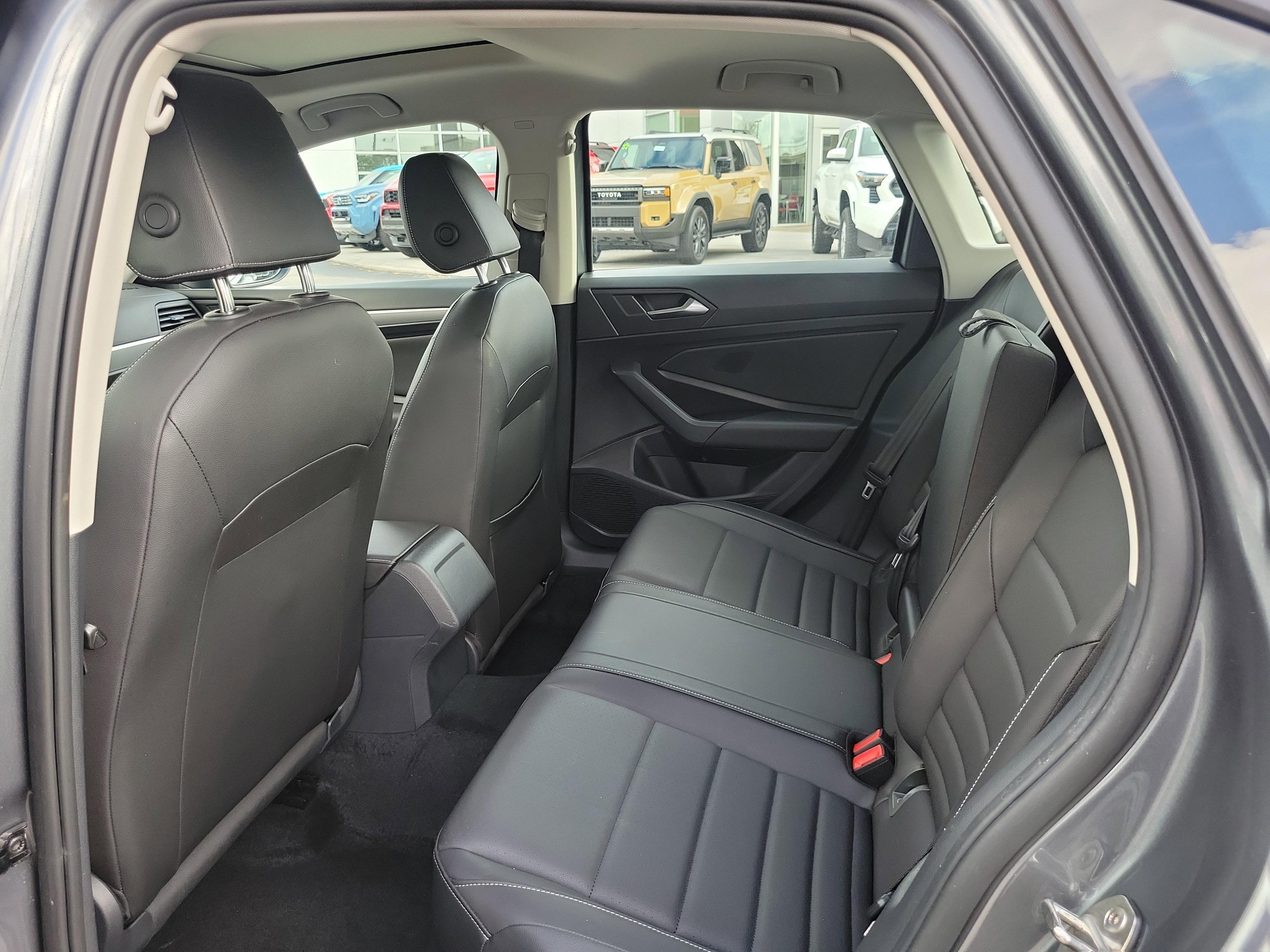 Volkswagen Jetta Se Fwd - Thumbnail 11