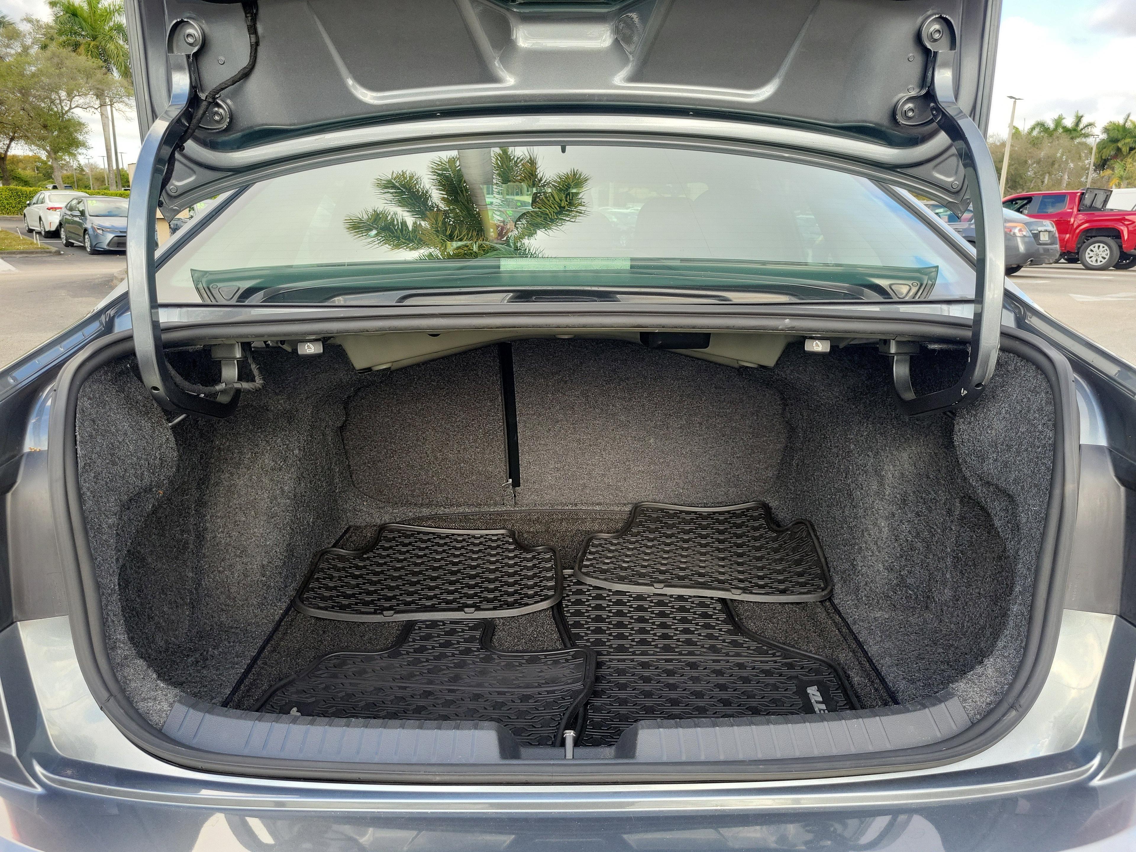 Volkswagen Jetta Se Fwd - Thumbnail 8