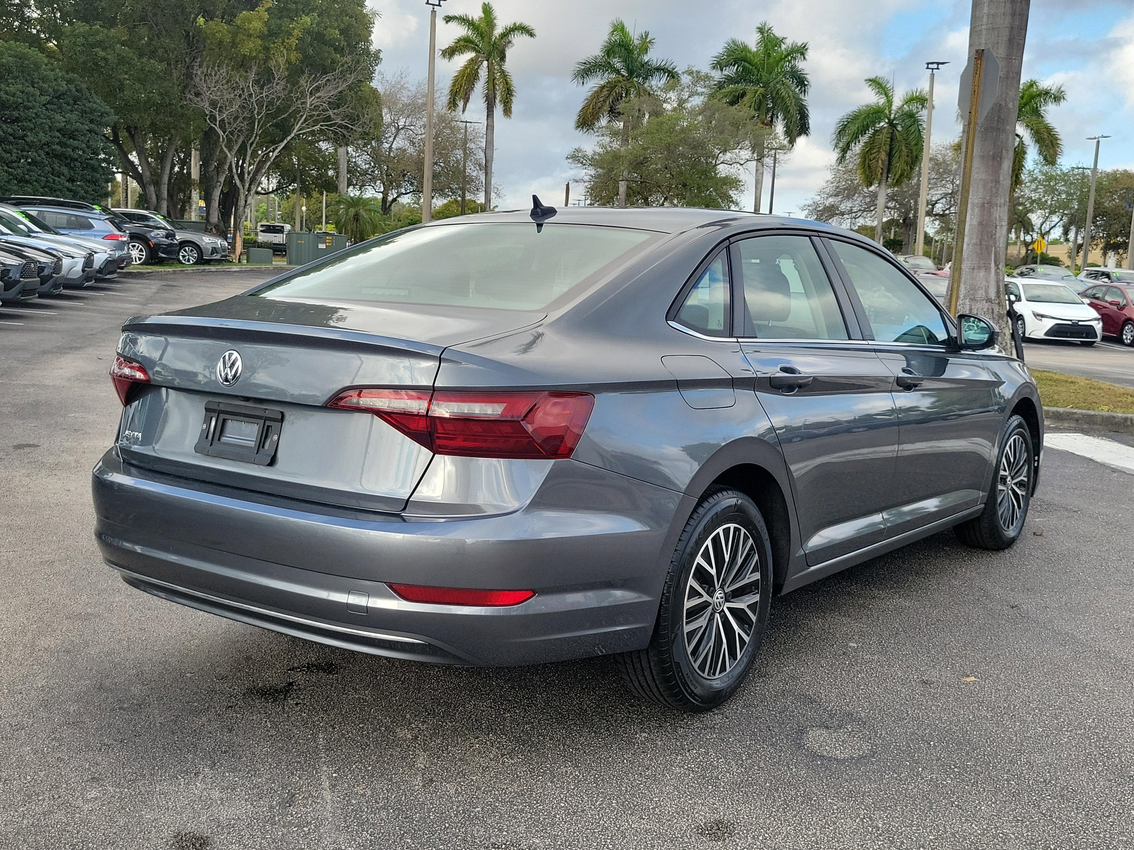 Volkswagen Jetta Se Fwd - Thumbnail 5