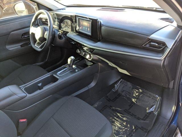 Nissan Kicks S - Thumbnail 9