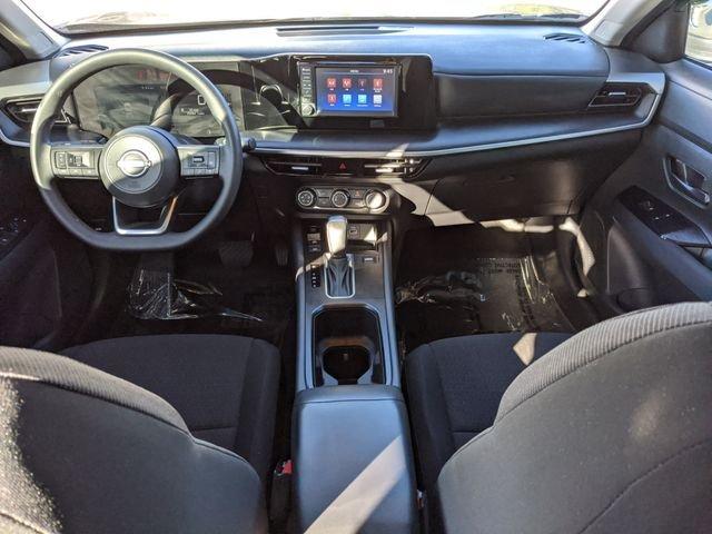 Nissan Kicks S - Thumbnail 10