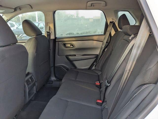Nissan Rogue S - Thumbnail 18
