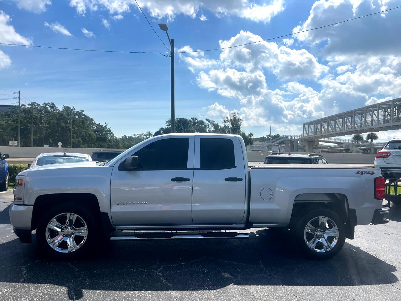 Chevrolet Silverado 1500 Ld4Wd Double Cab Custom - Thumbnail 15