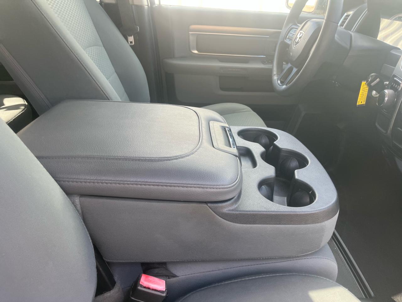 Ram 1500 Classicslt 4X2 Crew Cab 6'4" Box - Thumbnail 8