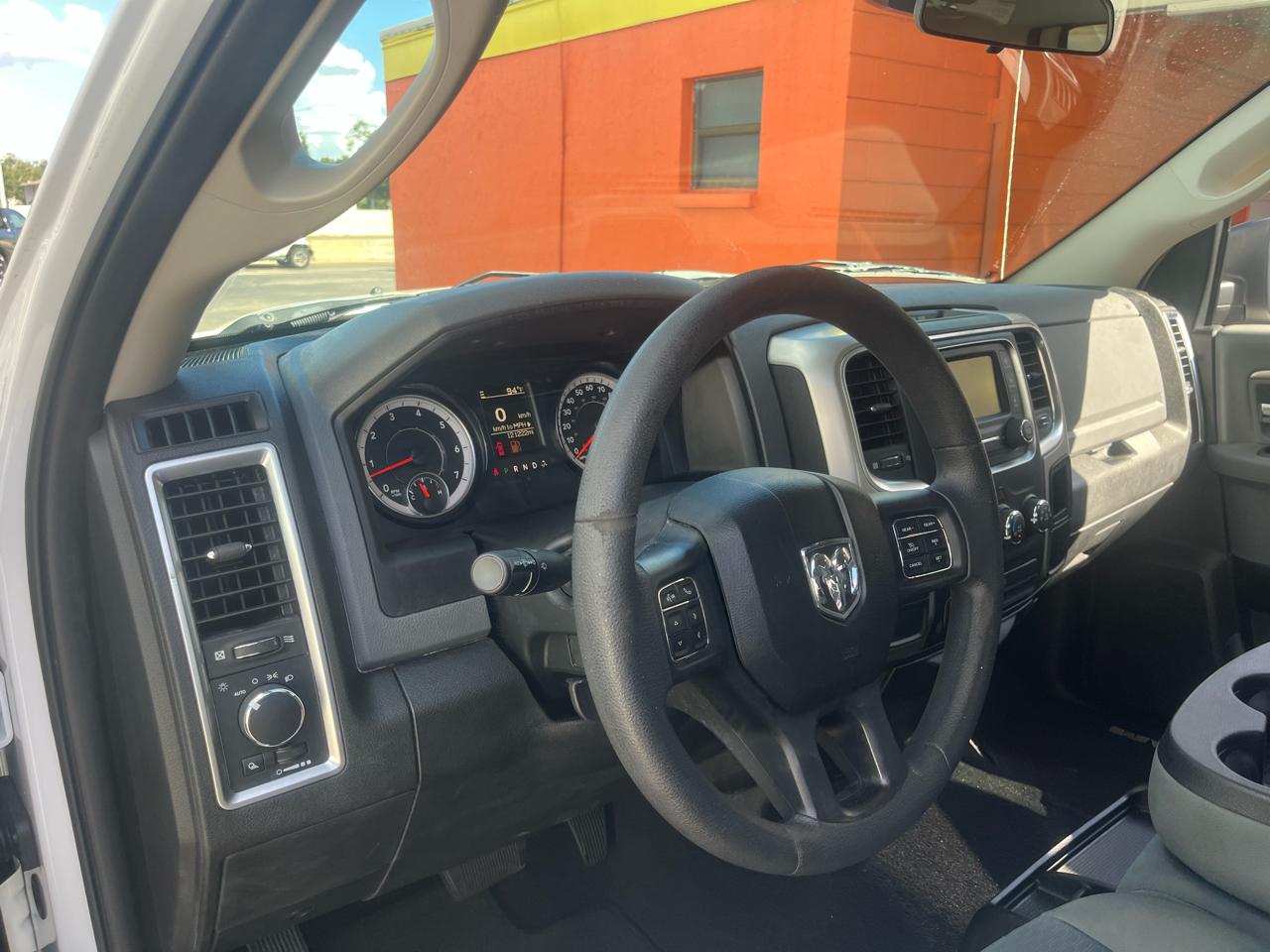 Ram 1500 Classicslt 4X2 Crew Cab 6'4" Box - Thumbnail 5