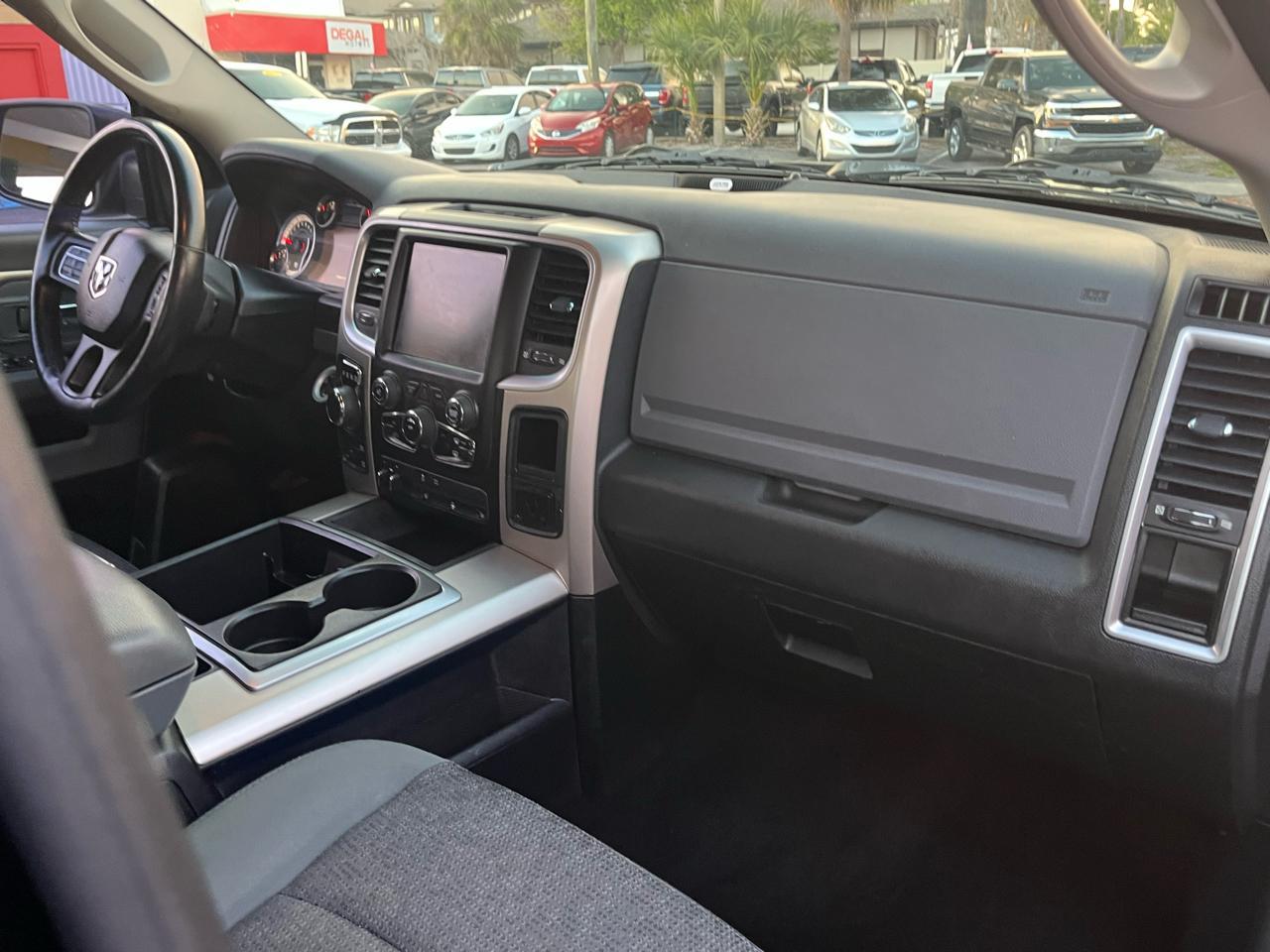 Ram 15004Wd Crew Cab 140.5" Outdo - Thumbnail 12