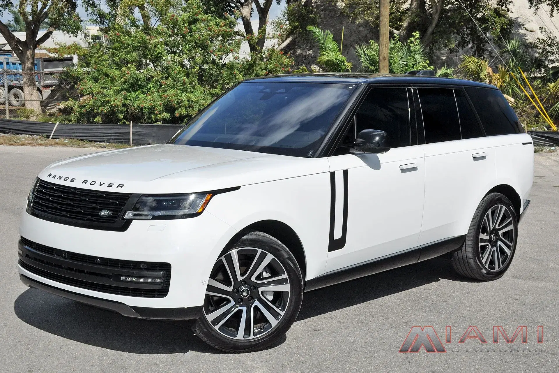 Land Rover Range Rover - Thumbnail 20